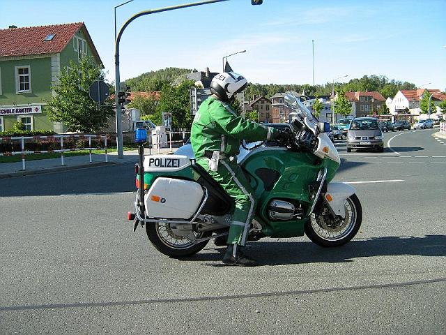 SD-Karte1 196.jpg - Die Straßen waren gut abgesperrt für uns!!!